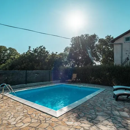 Family-friendly With Swimming Pool Pakostane, Biograd - 18980 Апартаменты Пакоштане