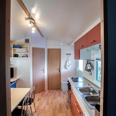 Apartment Family Friendly With A Swimming Pool Pakostane, Biograd - 18980 Pakostane